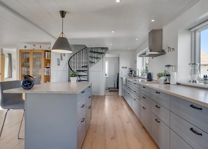 Дом отдыха Lyngby Mllevej 4 - Incredibel Coastal Holiday