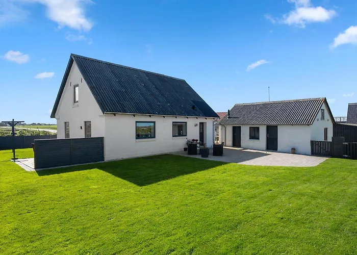 Lyngby Mllevej 4 - Incredibel Coastal Holiday Дом отдыха Лёккен