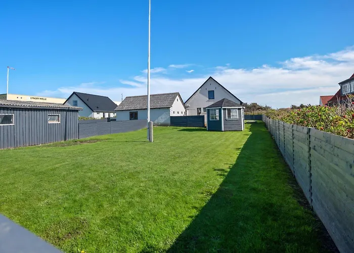 Дом отдыха Lyngby Mllevej 4 - Incredibel Coastal Holiday *